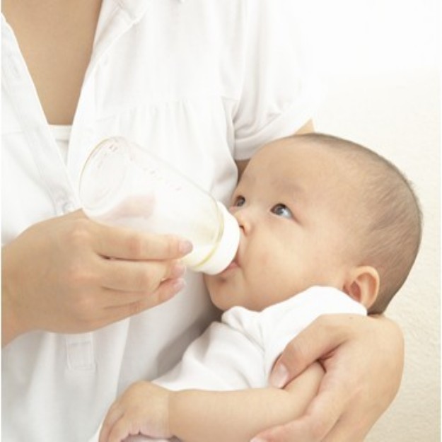 上海母婴护理服务上海育婴师上海幼师保姆中介来满杰