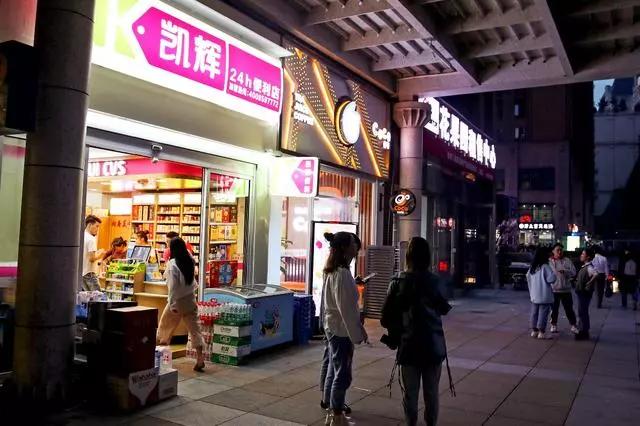 贵阳凯辉超市型材门