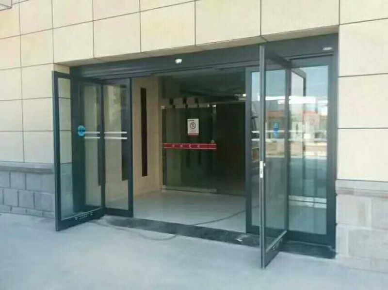 贵阳工业门