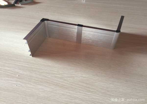 贵阳不锈钢踢脚线