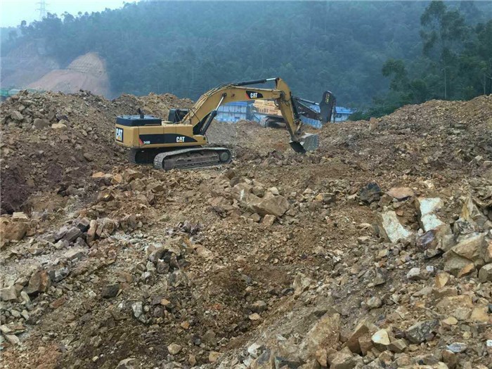 贵州土石方批发、土石方施工、土石方挖运、供应土石方工程