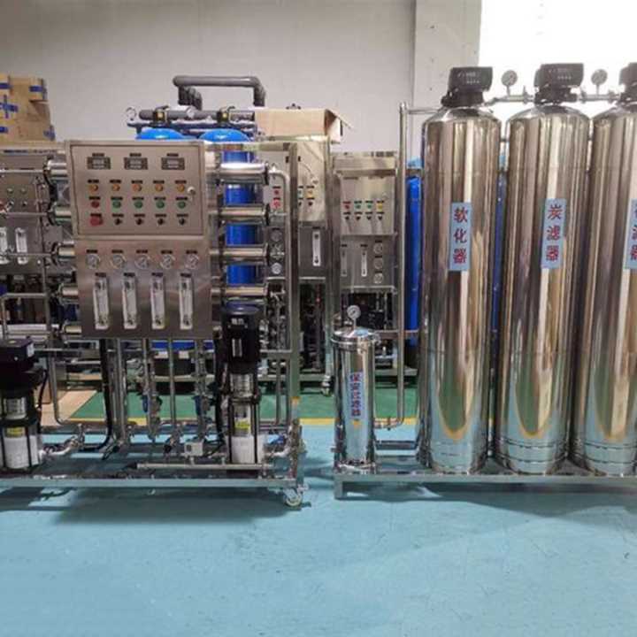 贵州大型净水设备技术特点