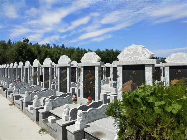 贵阳天龙山陵园公墓