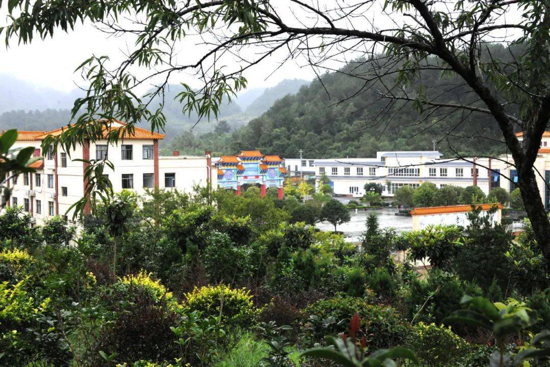 貴陽周家山公墓地理位置