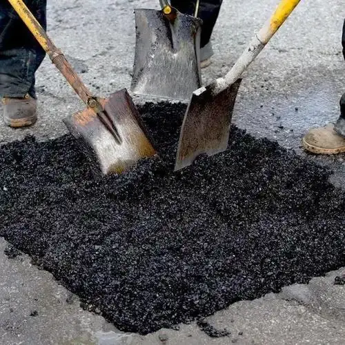 沥青冷补料：道路养护新时代的高效解决方案