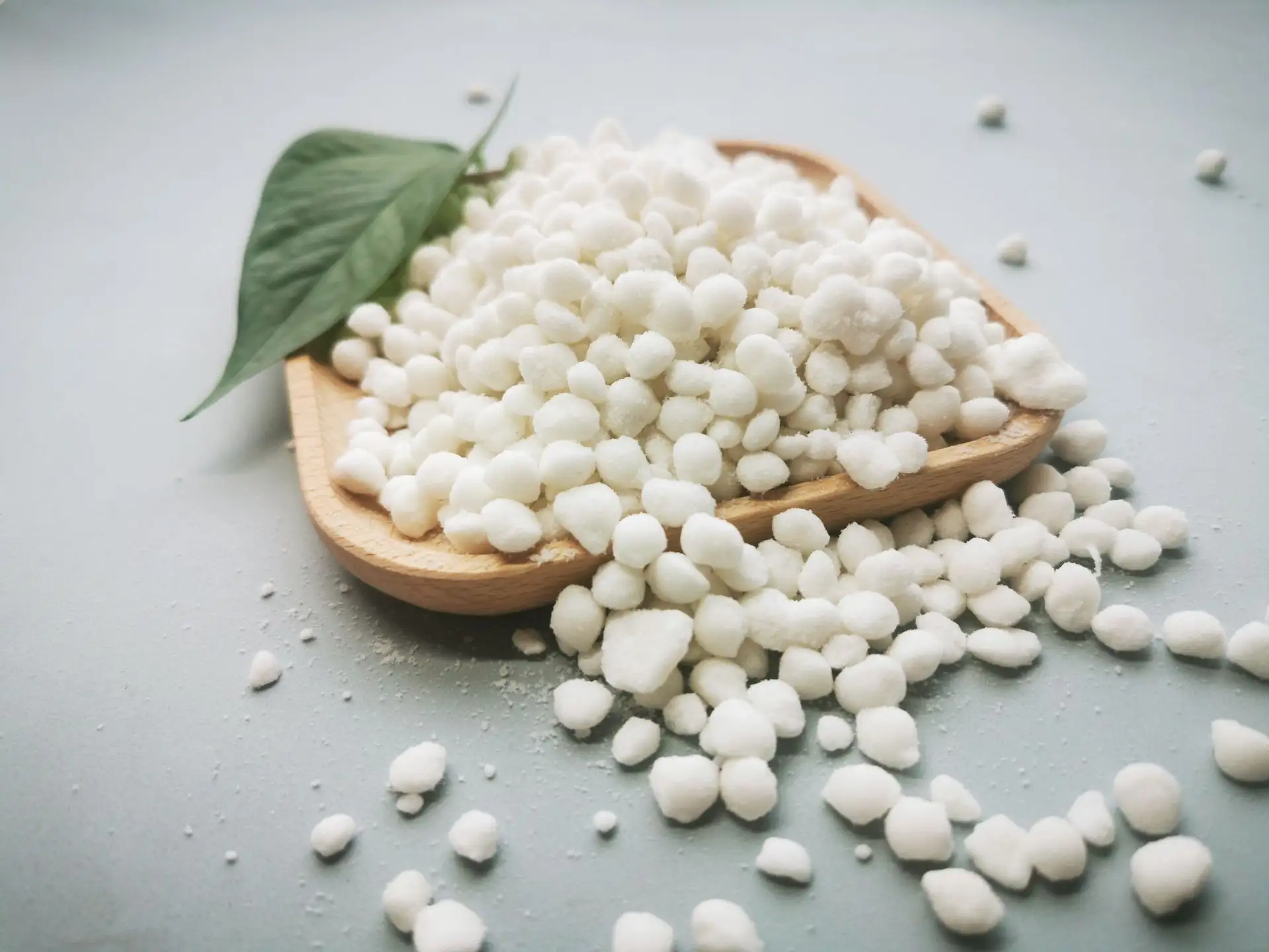 如何正确使用融雪剂？