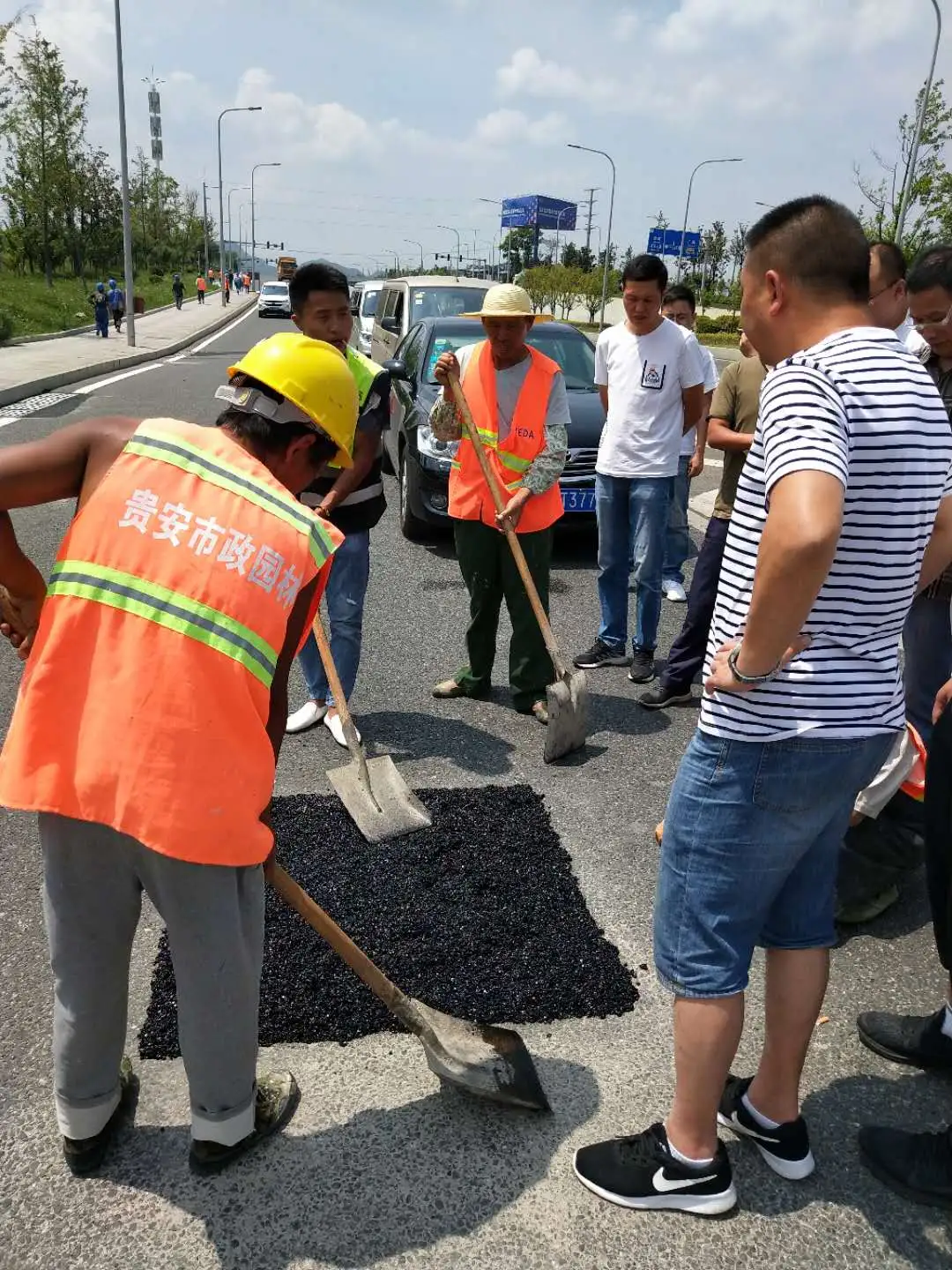 沥青冷补料在冬季施工需要注意什么？