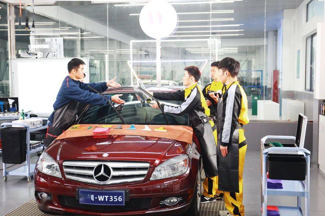 贵阳新能源汽车技术高级技师