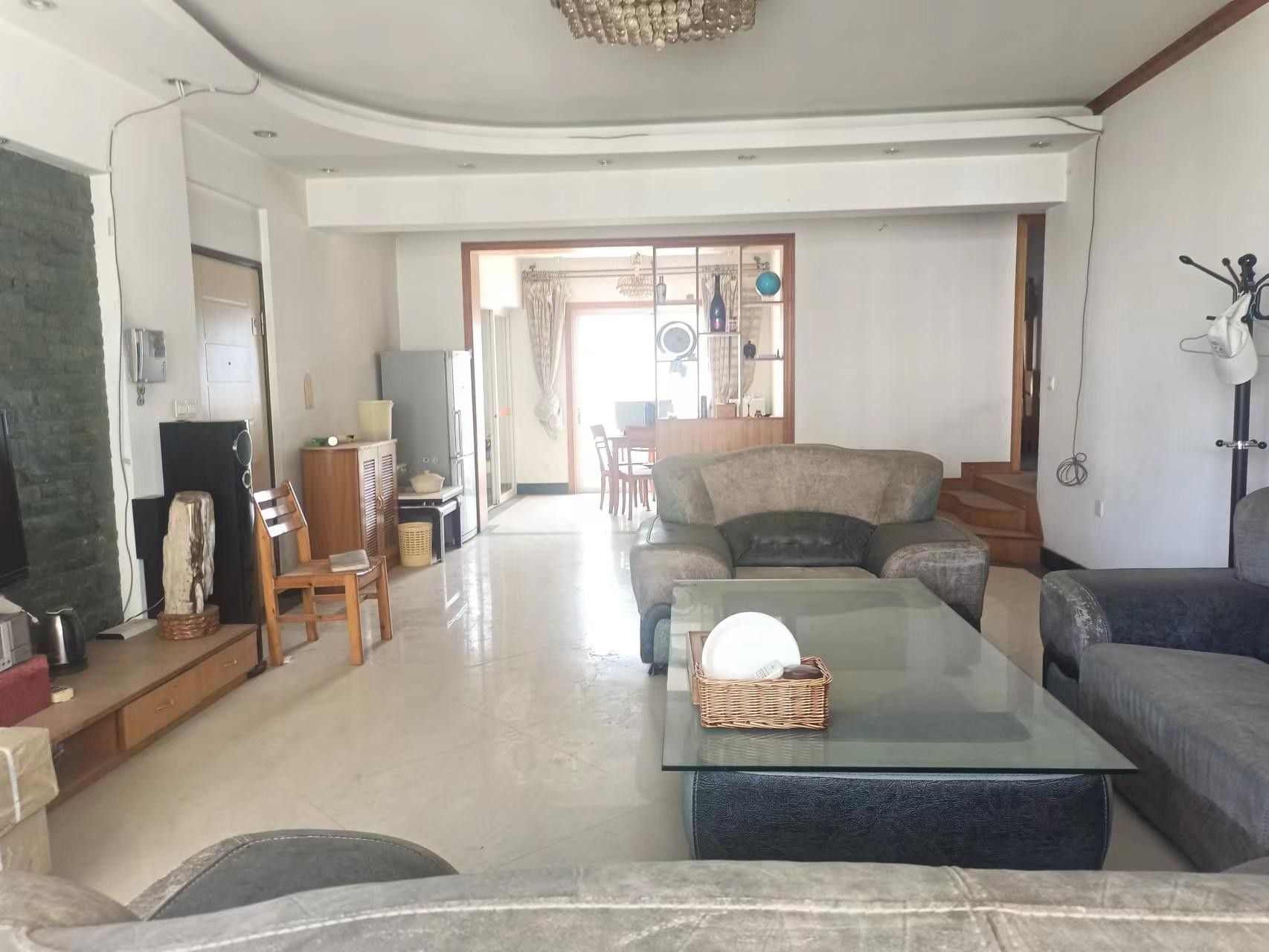 贵阳老城区二手房中介电话