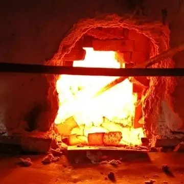 贵阳玻璃炉窑热修,贵阳玻璃窑炉热态维修,焊补专业上门团队