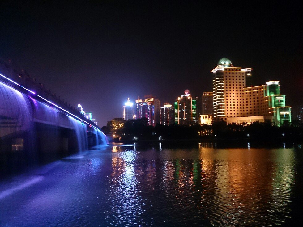 南宁贷款中介咨询公司电话