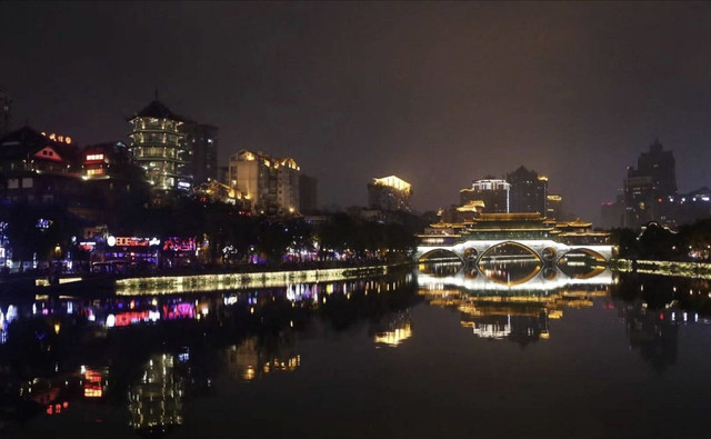 成都贷款中介咨询公司电话