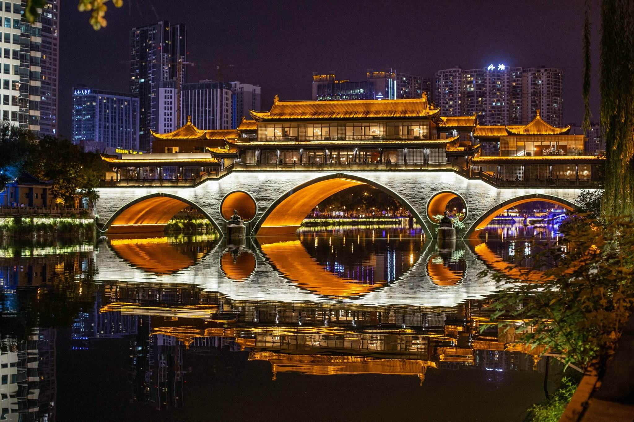 成都贷款中介咨询公司电话