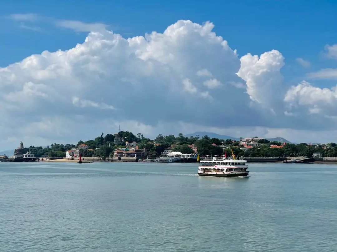 厦门贷款咨询中介公司电话