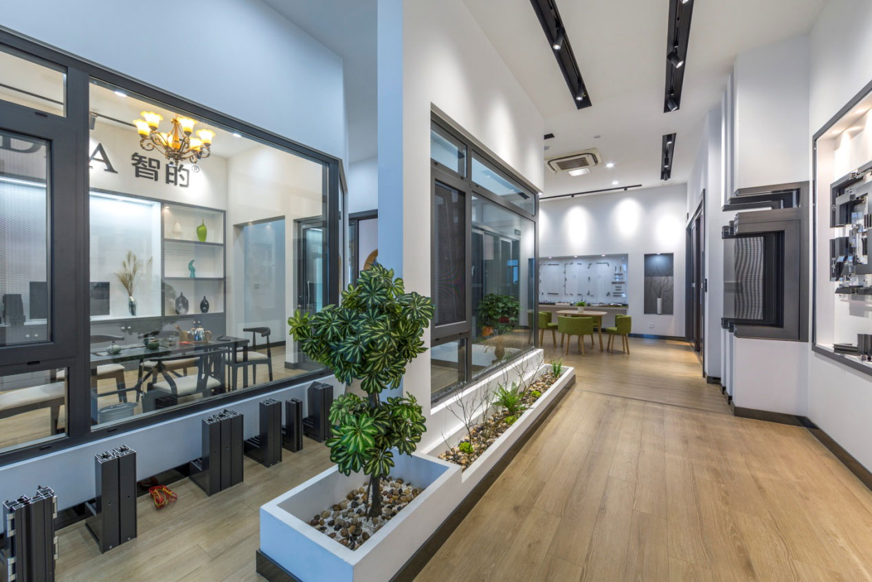 贵阳新华建筑装饰技术专业学校