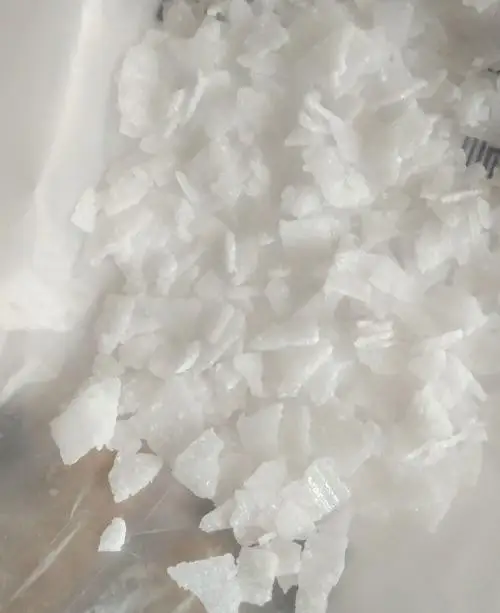 片碱 —— 工业废水深度净化的核心药剂