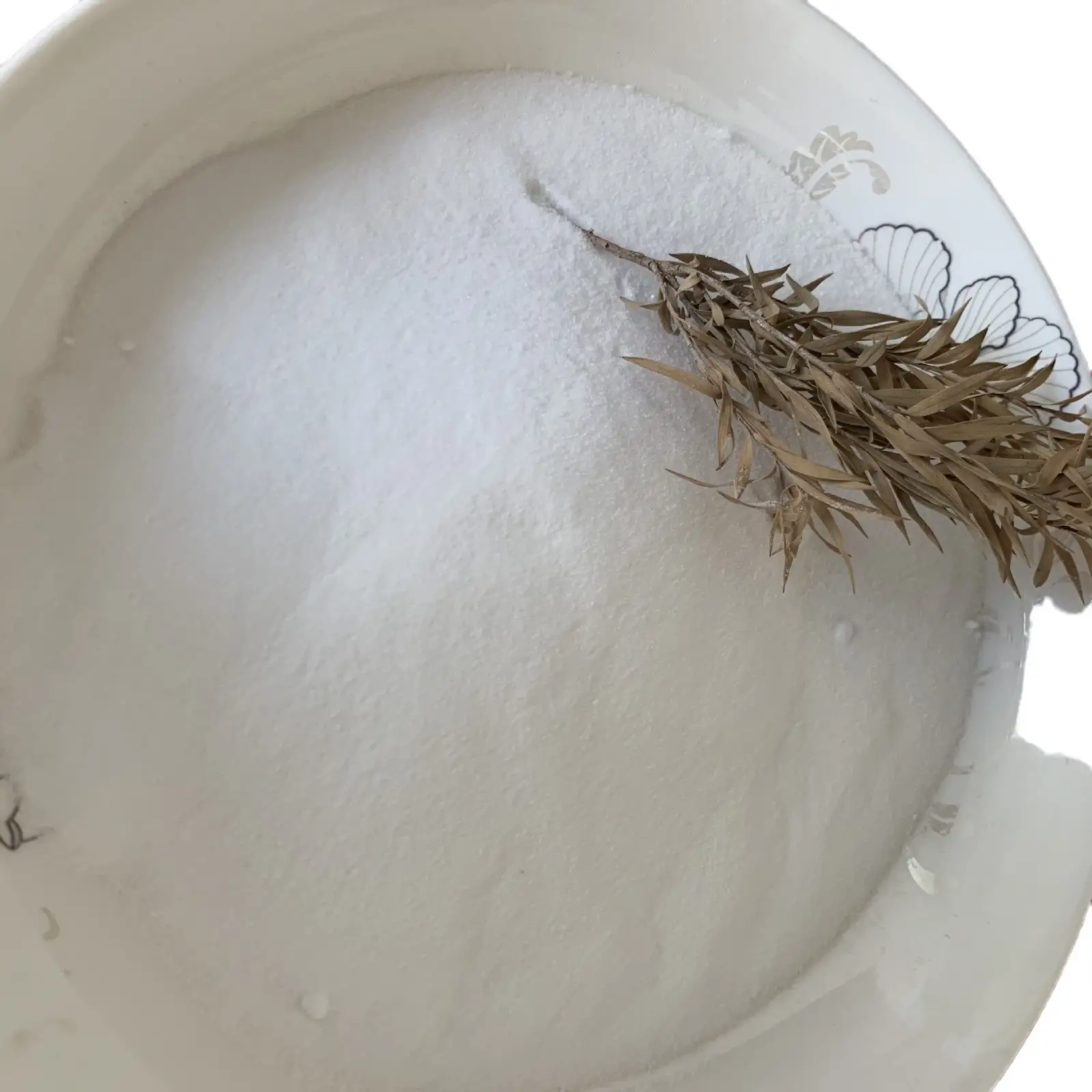 工业盐：工业水处理的“防垢能手”