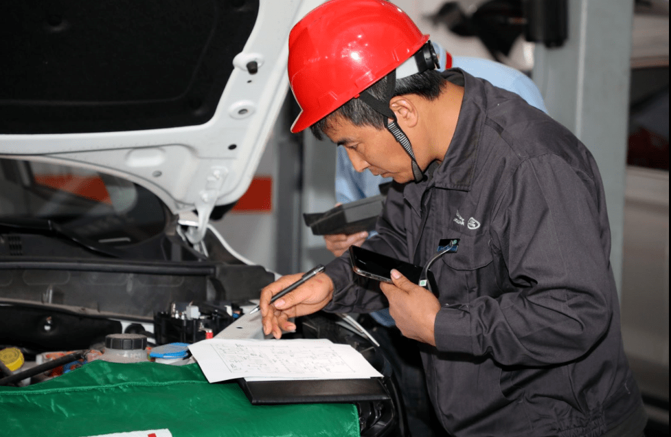 贵阳新能源汽车运用与维修专业学校