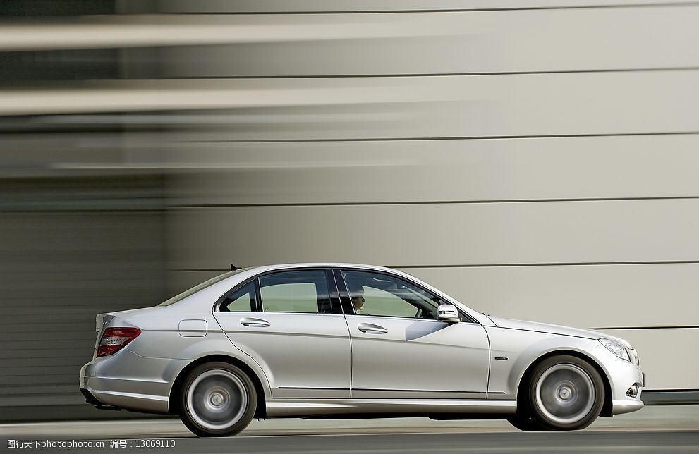 贵阳奔弛车专修维修电话