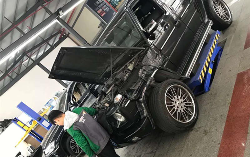 贵阳奔弛车维修店电话