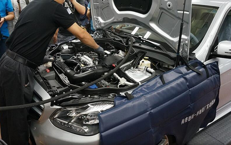 贵阳奔弛车维修店电话