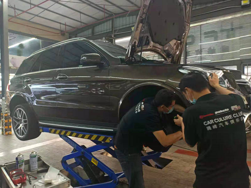 贵阳奔弛车维修店电话