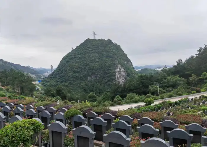 贵阳龙归园公墓陵园