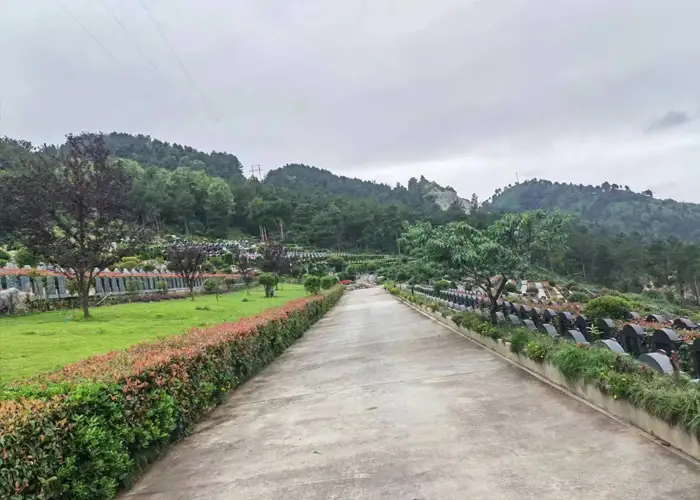 贵阳龙凤园公墓陵园