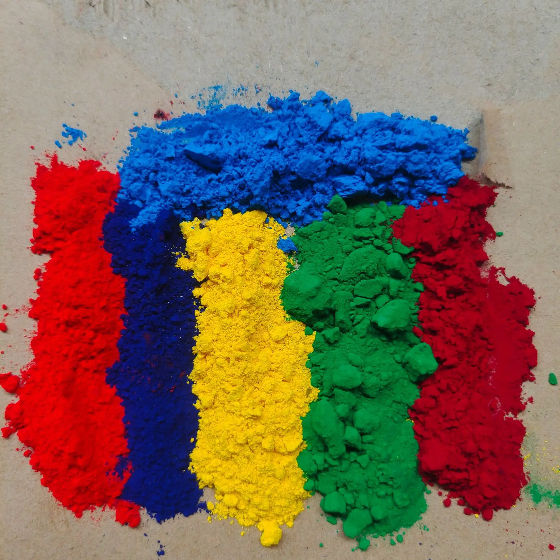 纺织印染行业——勾勒织物的绚丽色彩轮廓