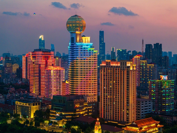 武汉贷款咨询中介服务电话