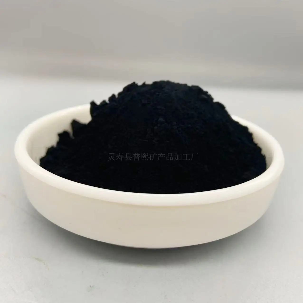 彩色水泥制品：勾勒建材复古格调